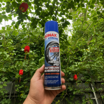Chai xịt bảo dưỡng lốp SONAX XTREME Tyre Gloss Spray 400ml (Mã 235300)