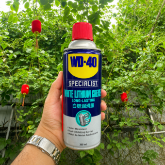 Mỡ trắng bôi trơn dạng xịt WD-40 Specialist® White Lithium Grease 360ml